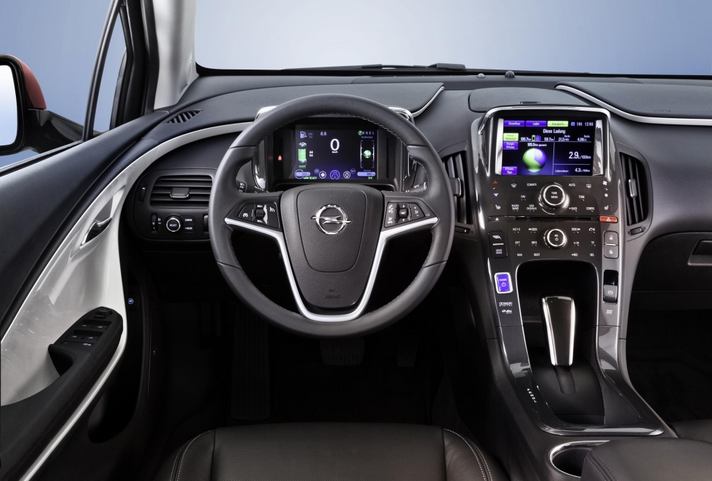 Opel Ampera: Alltagstauglicher Stromer ohne Reichweitenprobleme