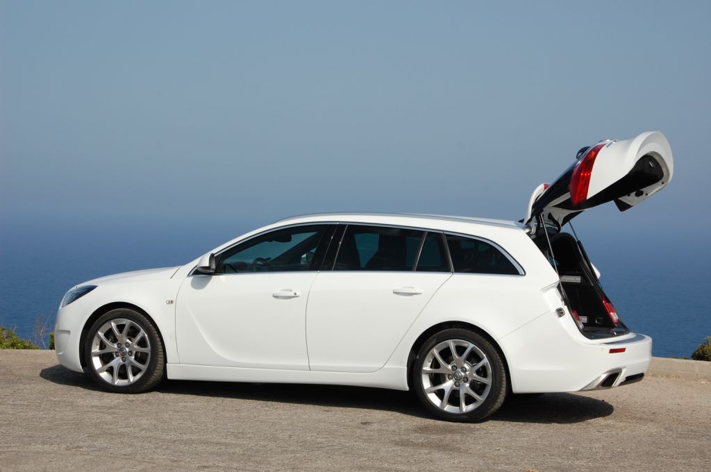 Opel Insignia OPC