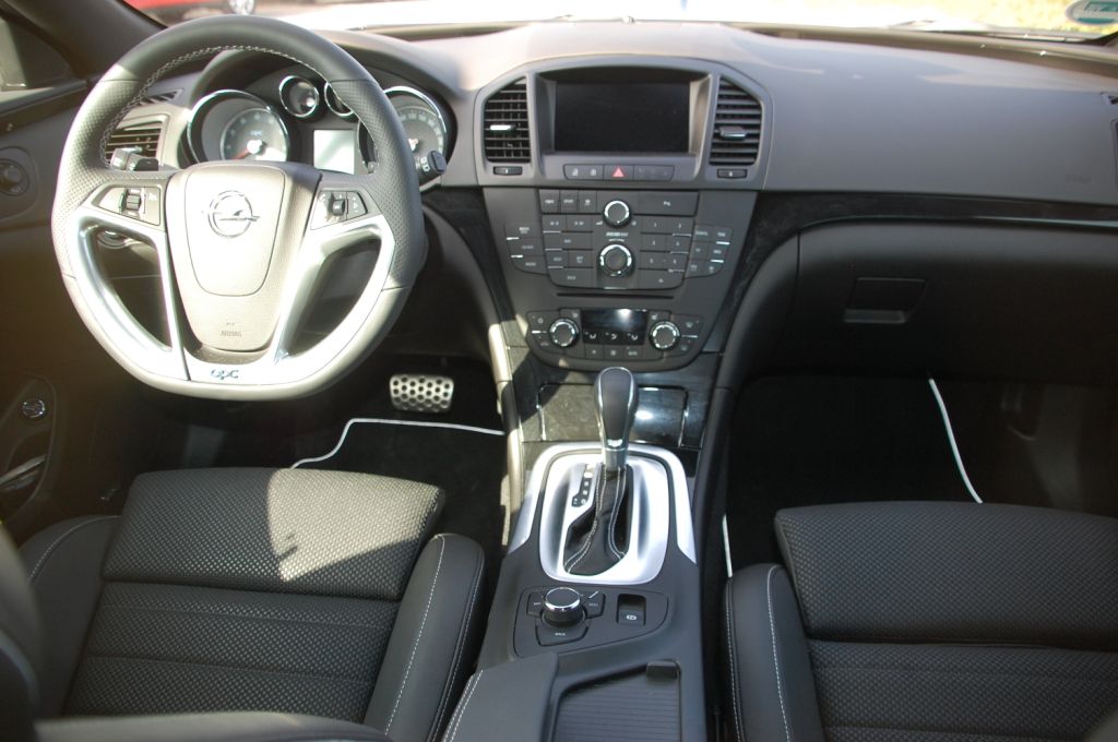Opel Insignia OPC