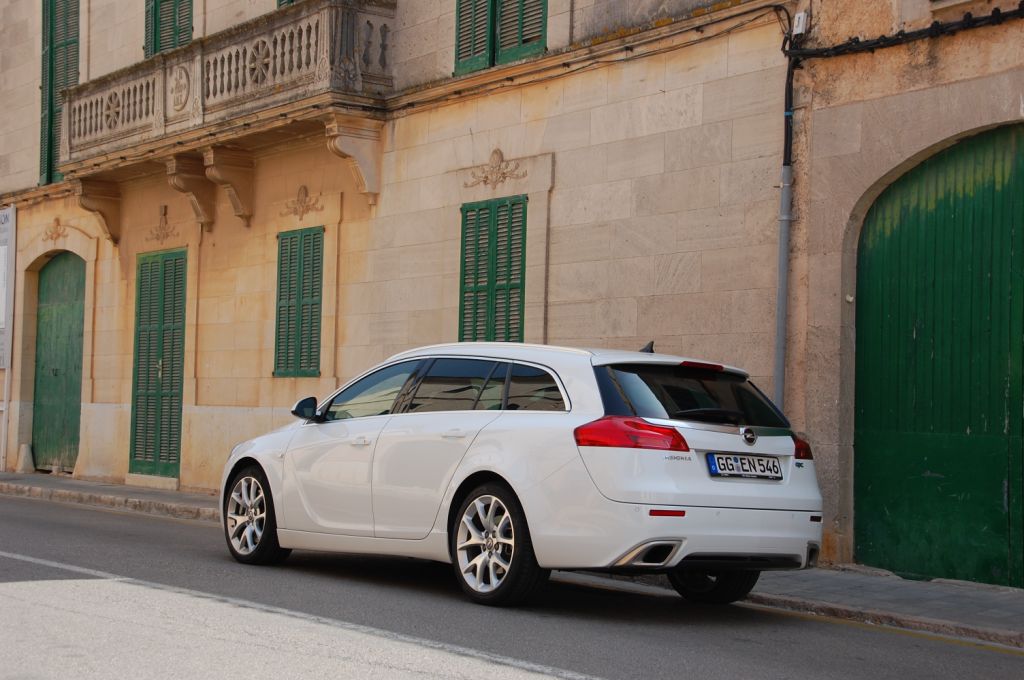 Opel Insignia OPC