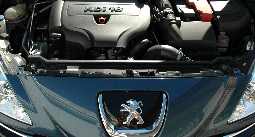 Peugeot RCZ Diesel: Blick unter die Haube ... 