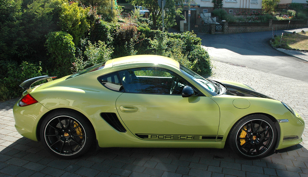 Porsche Cayman R: Und so sieht der zweitürige Zweisitzer von der Seite aus.