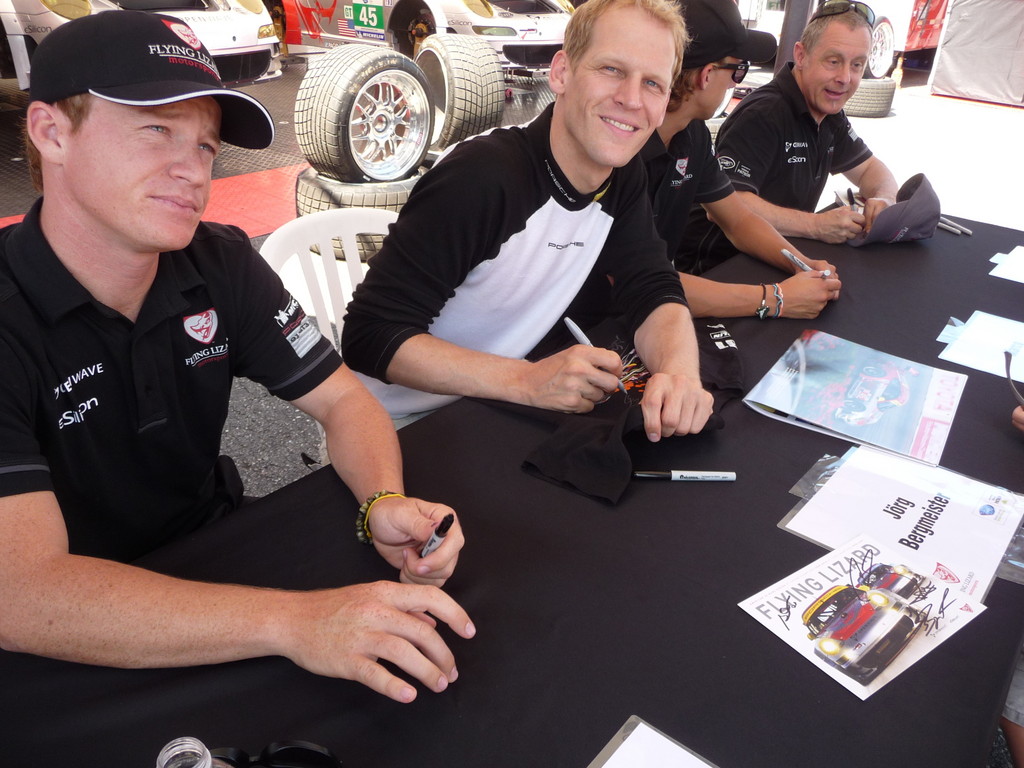 Schatz, wirf’ den Grill an, die Porsches kommen