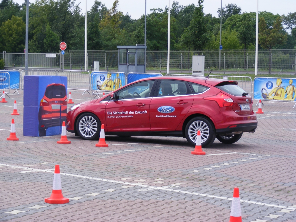 Sicherheit im Auto wird bezahlbar