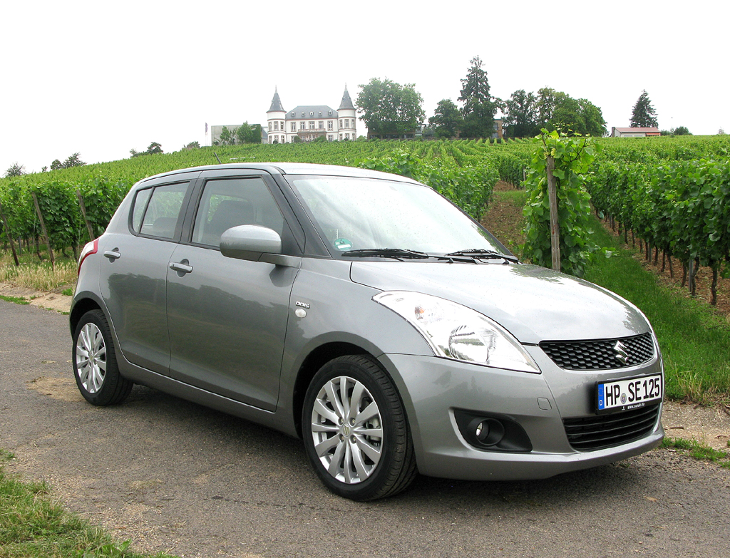 Suzuki Swift: Der 1,3-Liter-Diesel ist mit Stopp/Start-Automatik kombinbiert. 