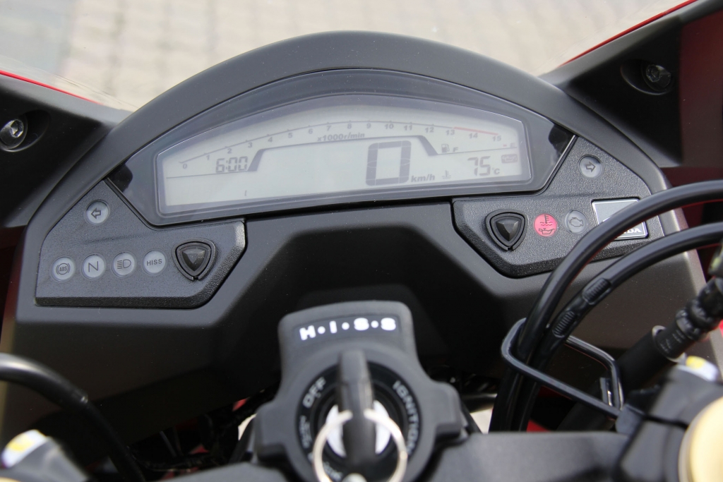 Test: Honda CBR 600 F - Keine halbe Sache 