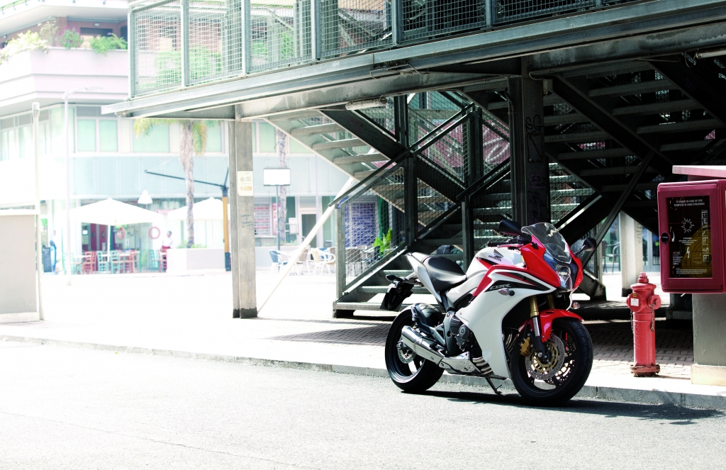 Test: Honda CBR 600 F - Keine halbe Sache 