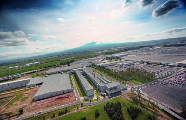 Volkswagen startet Produktion des neuen Beetle in Mexiko