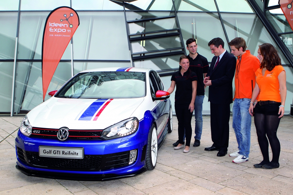 Volkswagen zeigt Golf GTI Reifnitz und XL1