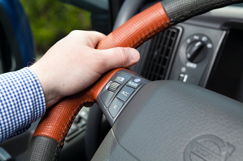 Volvo Trucks mit neuem Stau-Assistenten