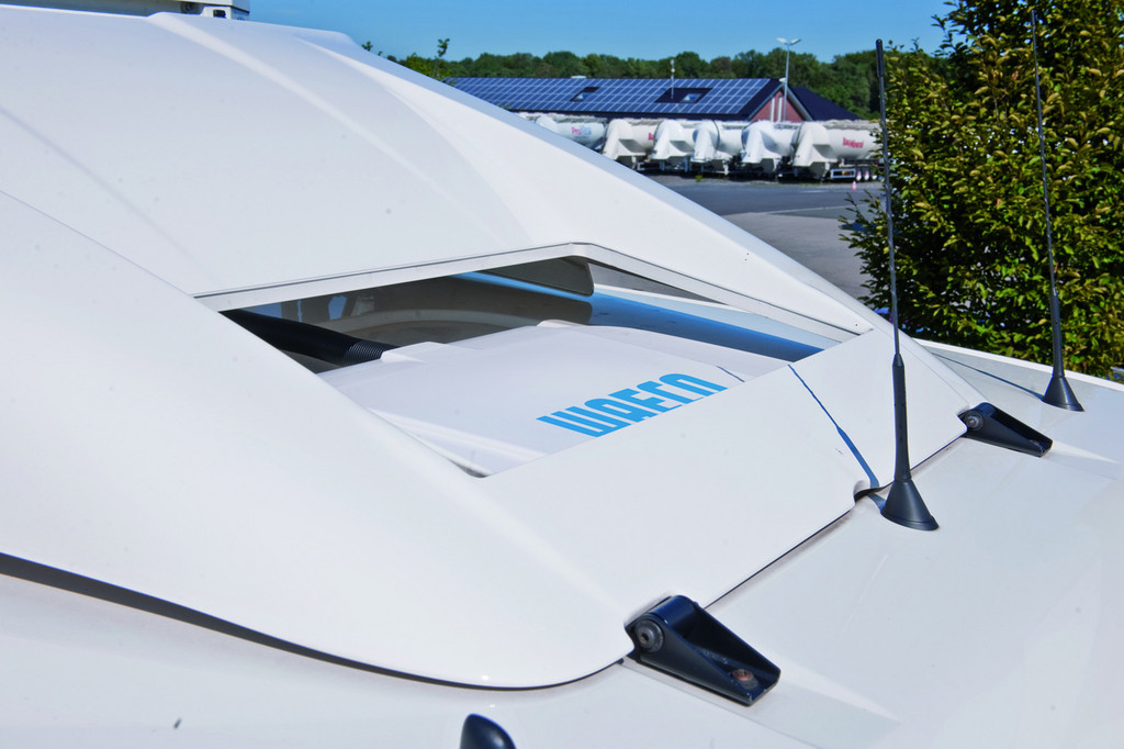 Waeco präsentiert Split-Klimaanlage mit Dachverdampfer