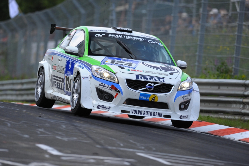 6h-Rennen Nürburgring: Heico Sportiv zieht mit Volvo C30 T5 positive Bilanz 