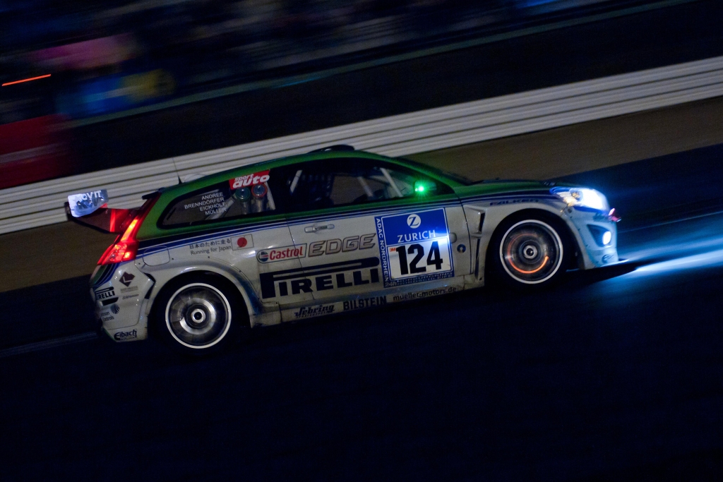 6h-Rennen Nürburgring: Heico Sportiv zieht mit Volvo C30 T5 positive Bilanz 