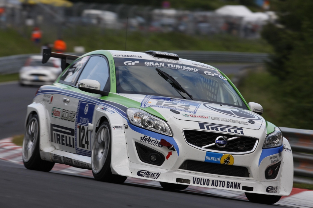 6h-Rennen Nürburgring: Heico Sportiv zieht mit Volvo C30 T5 positive Bilanz 