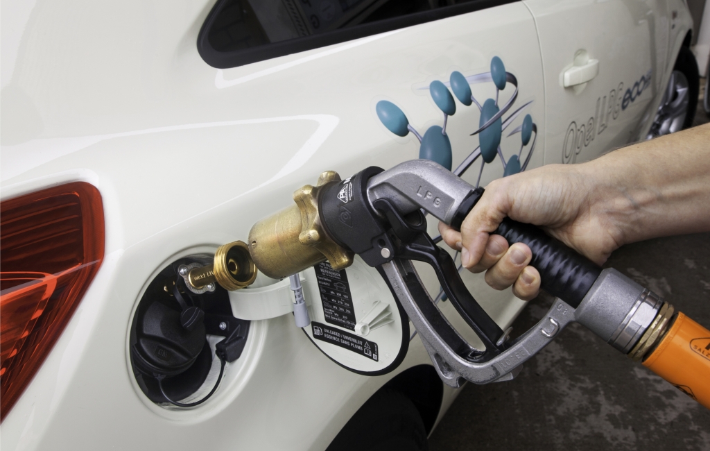 Ab sofort ergänzt eine LPG-Variante die Corsa-Familie. Der im Drei- und Fünftürer verfügbare 1,2-Liter- Motor leistet im Autogasbetrieb 61kW / 83 PS.