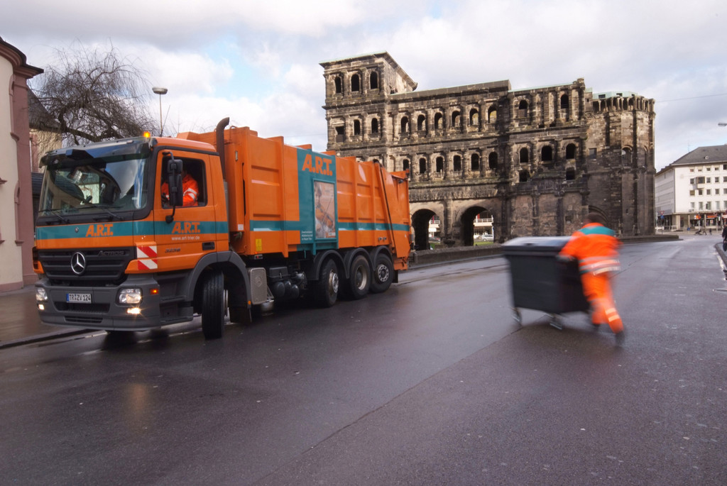 Abfallentsorgung auf Abruf mit optimiertem Ablauf