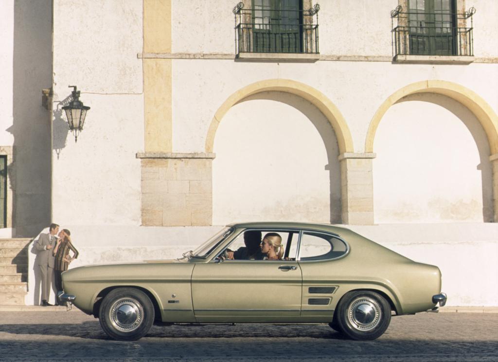 Auch am Start ist ein Ford Capri. 