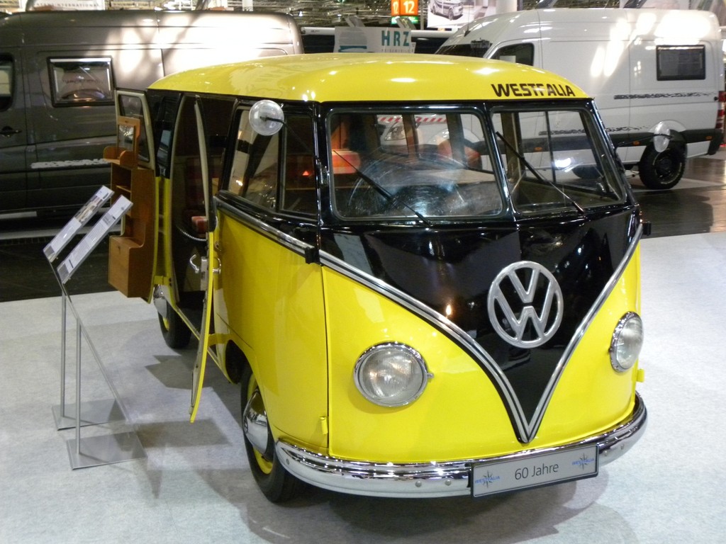 Cavan Salon 2011: Westfalia Campingbus - eher 50 als 60 Jahre alt.