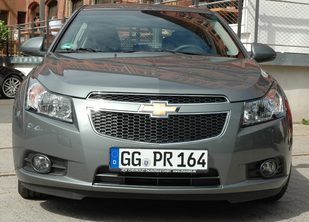Chevrolet Cruze Fließheck: Blick auf die Frontpartie der zweiten Karosserievariante.