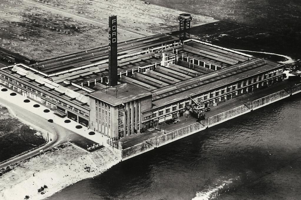 Das Werk in Niehl im Jahr 1931 aus der Vogelperspektive. 