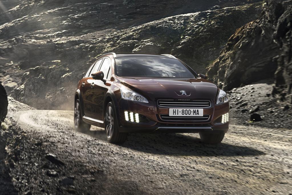 Der Peugeot 508 RXH wird von einem Dieselhybridantrieb angetrieben