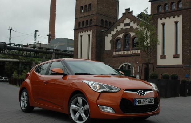 Eins plus zwei: Hyundai-Citycoupé Veloster startet mit 140-PS-Benziner im September