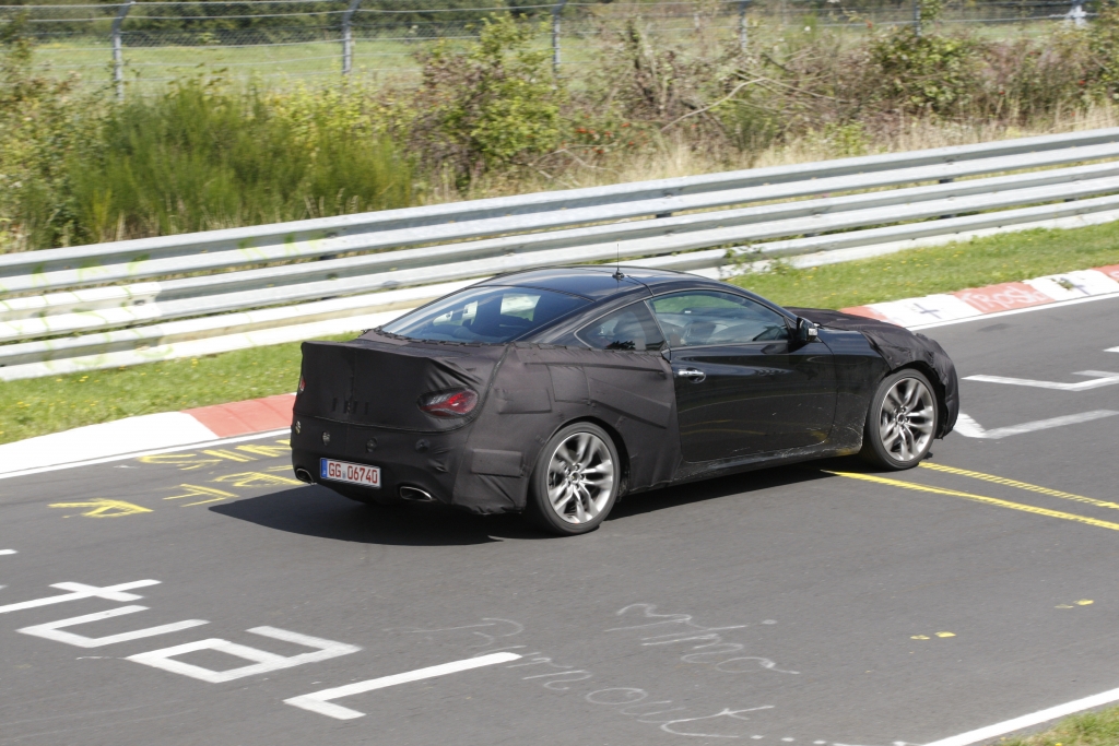 Erwischt: Erlkönig Hyundai Genesis Coupé - Mehr Leistung, weniger Verbrauch
