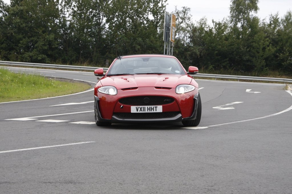 Erwischt: Erlkönig Jaguar XKR-S Cabrio