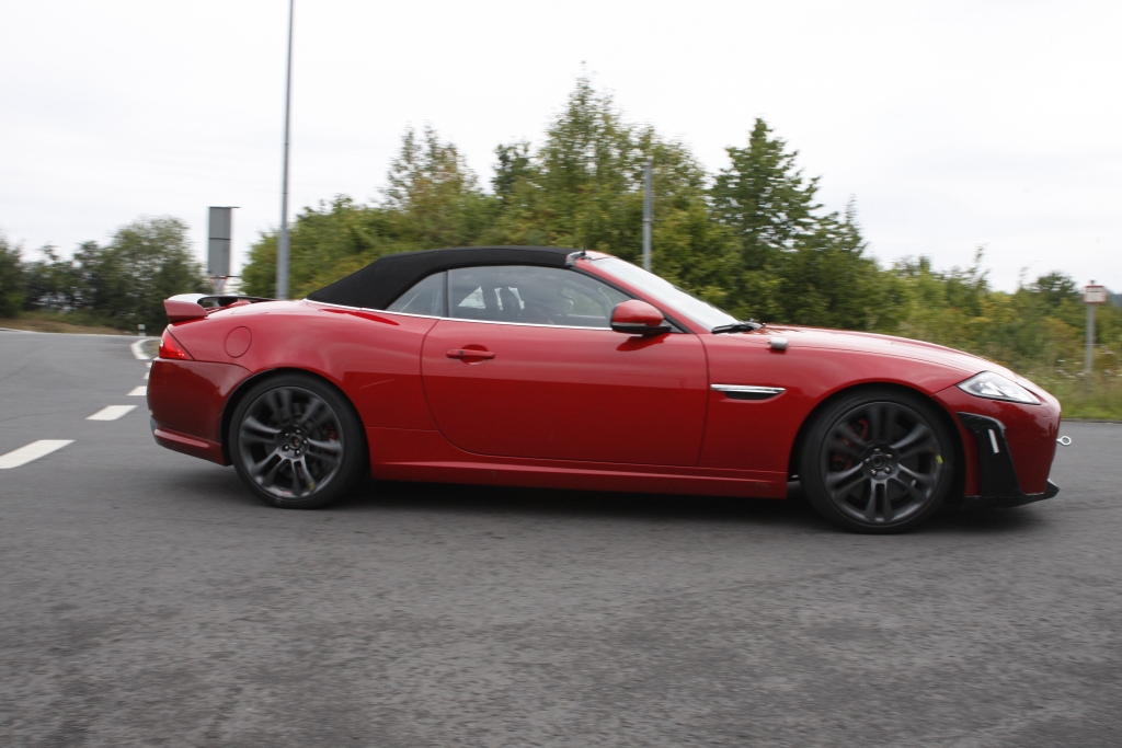Erwischt: Erlkönig Jaguar XKR-S Cabrio