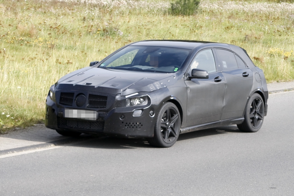 Erwischt: Erlkönig Mercedes A-Klasse AMG – Der mit dem Golf tanzt