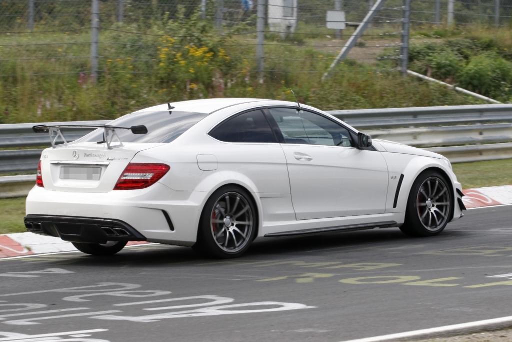 Erwischt: Erlkönig  Mercedes C63 AMG Black Series Aero