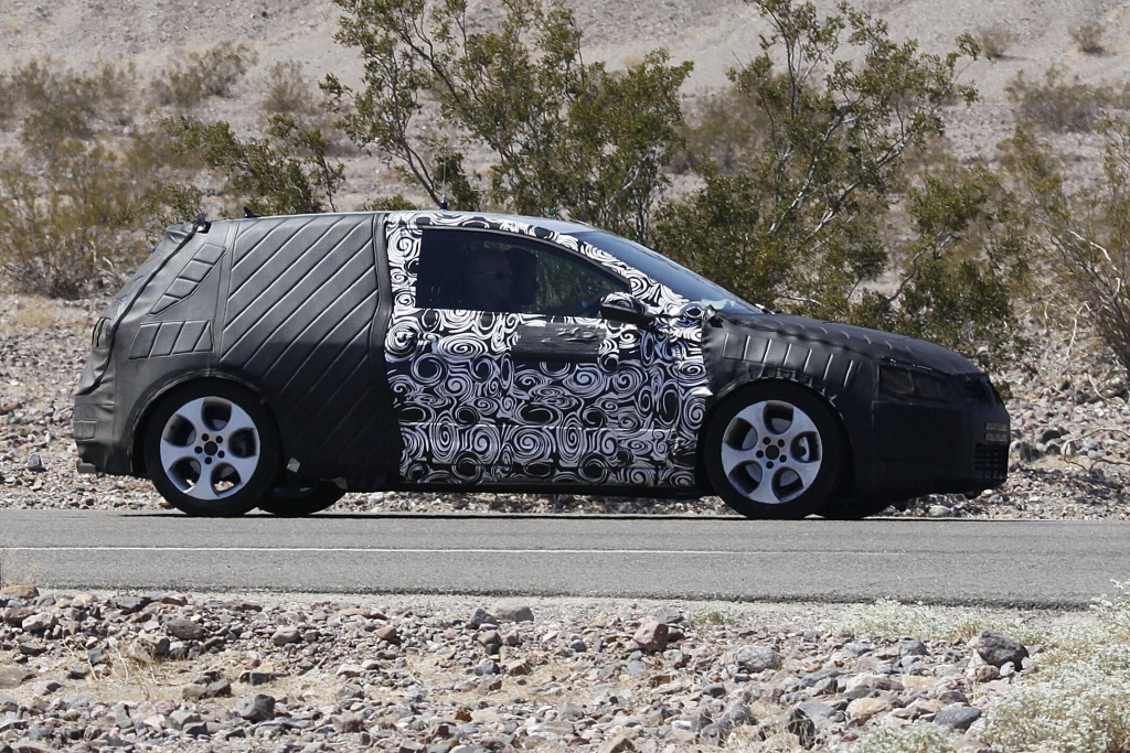 Erwischt: VW Golf VII – Jetzt legt er wieder zu ...