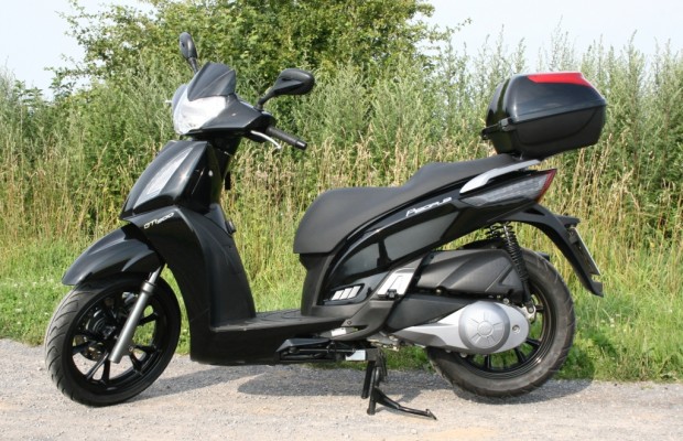 Fahrbericht Kymco People GT 300i: Spritziger Allrounder