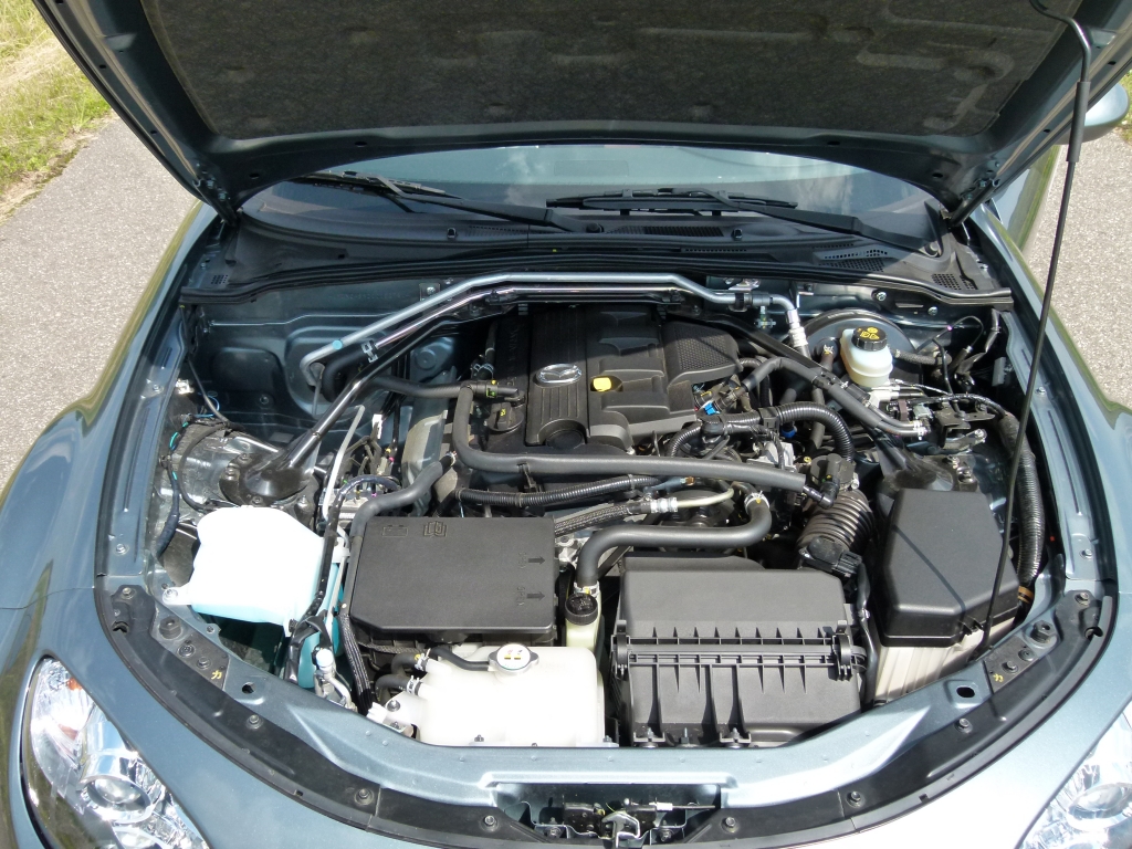 Fahrbericht Mazda MX-5 1.8 MZR Kaminari - Das pure Vergnügen