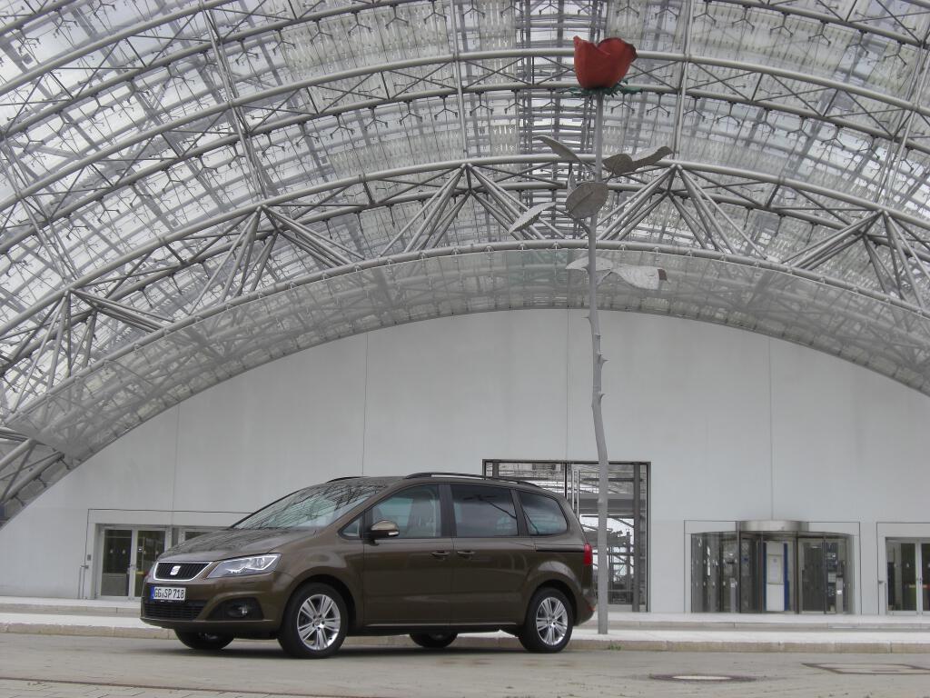 Fahrbericht Seat Alhambra E-Ecomotive Style 2.0 TDI CR: Spanier gräbt Konzernmutter das Wasser ab