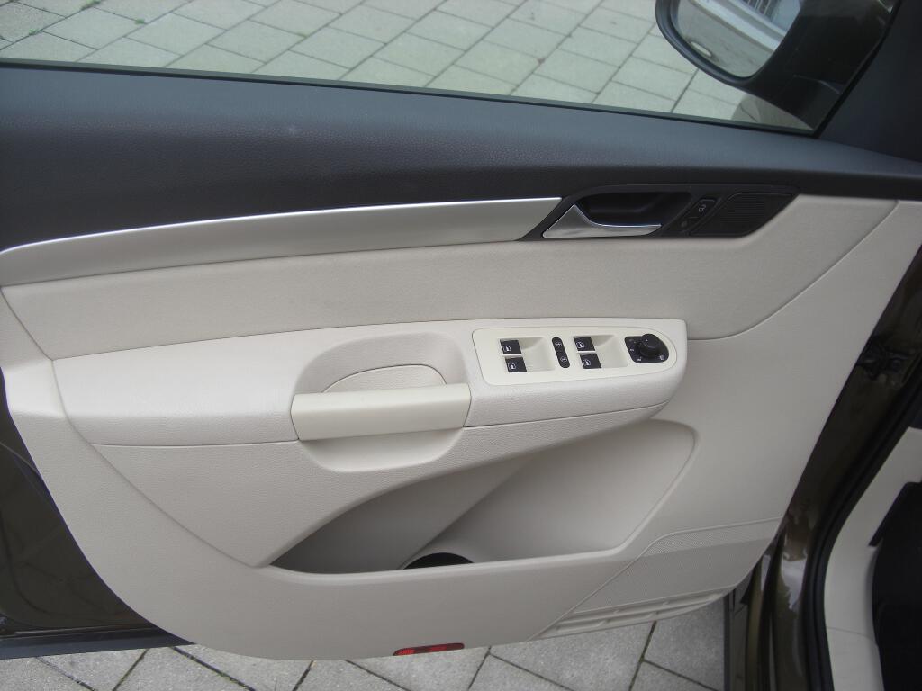 Fahrbericht Seat Alhambra E-Ecomotive Style 2.0 TDI CR: Spanier gräbt Konzernmutter das Wasser ab