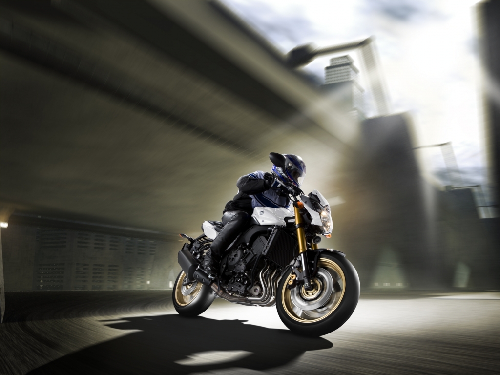 Fahrbericht Yamaha FZ8 ABS: Die Leichtigkeit des Seins