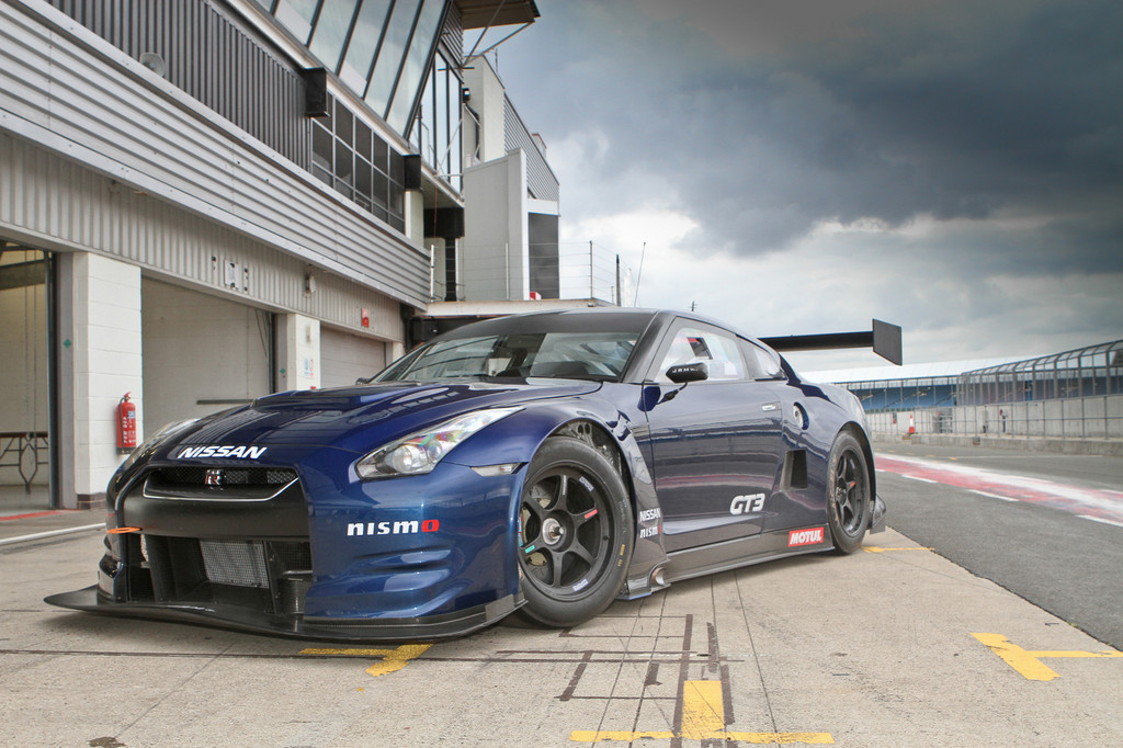 Feuertaufe für den Nissan GT-R GT3
