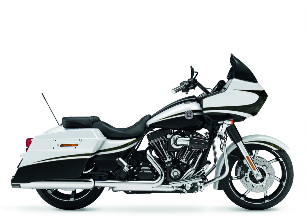 Harley-Davidson CVO Road Glide Custom.