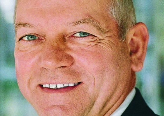 Hunold tritt zurück – folgt Mehdorn?