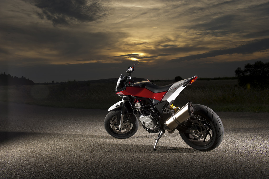 Husqvarna Nuda 900 R.