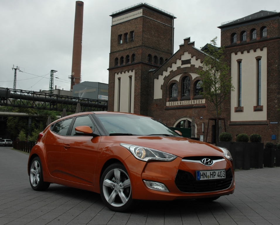 Hyundai Veloster: Die zweite Tür auf der Beifahrerseite ist gut ins Design eingepasst. Fotos: Koch