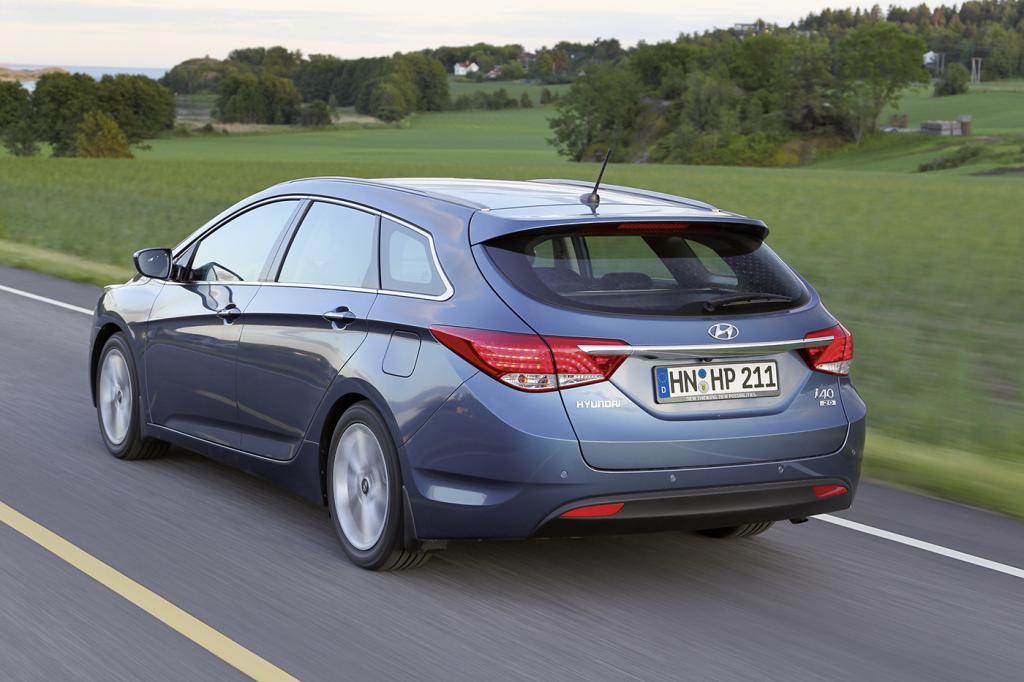 Hyundai i40-Kombi: Die neue Mittelklasse der Koreaner ist eine durchaus stattliche Erscheinung. 