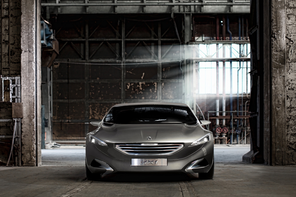 IAA 2011: Peugeots Flügeltürer