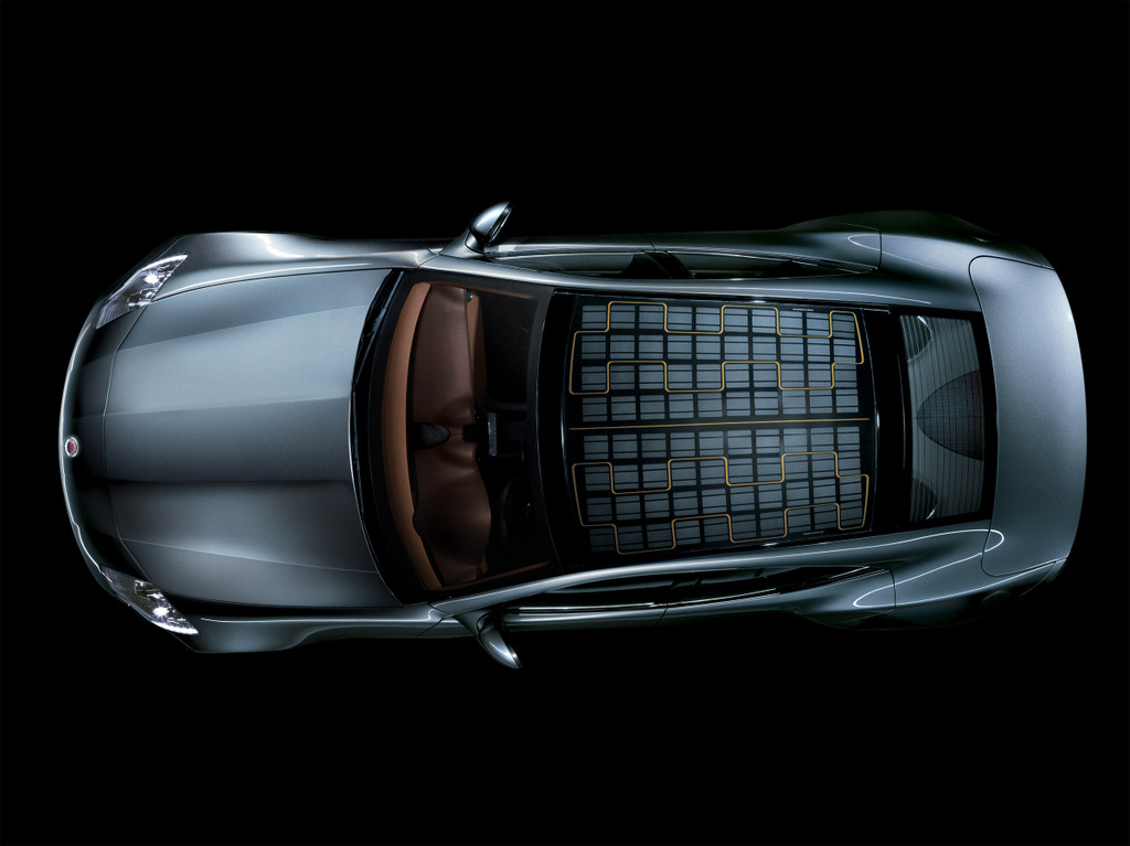 IAA 2011: Solardach für Fisker Hybrid-Sportwagen Karma