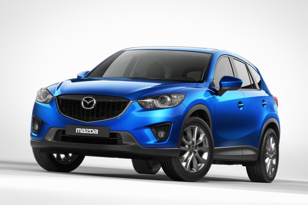 Im Mazda CX-5 feiert der neue Spurwechselassistent Premiere, der bereits ab 30 km/h arbeitet. 