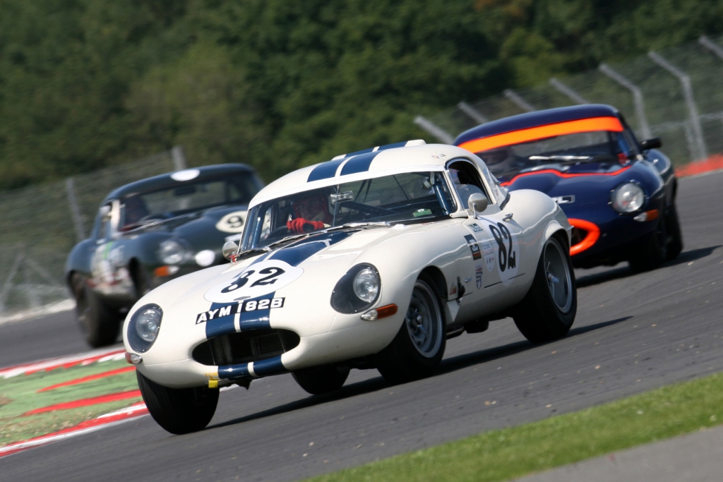 Jaguar E Type Challenge.