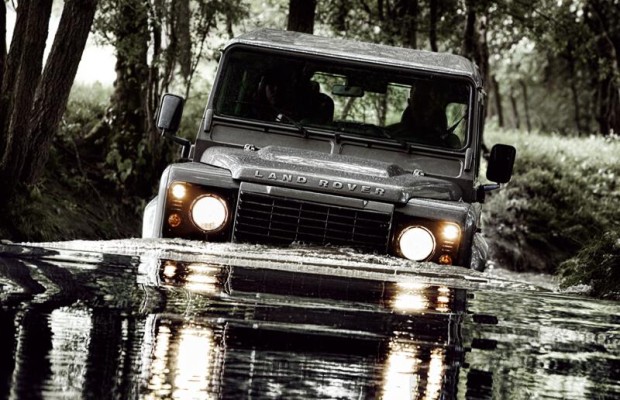 Land Rover Defender mit neuem Dieselmotor