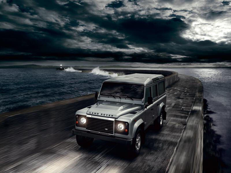 Land Rover Defender mit neuem Dieselmotor