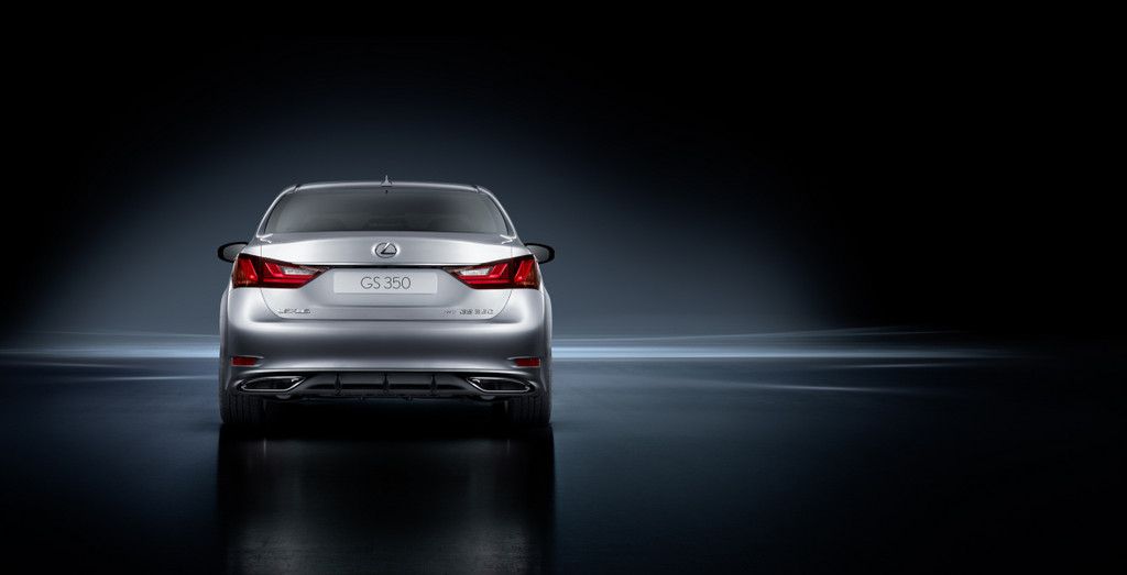 Lexus GS 350.